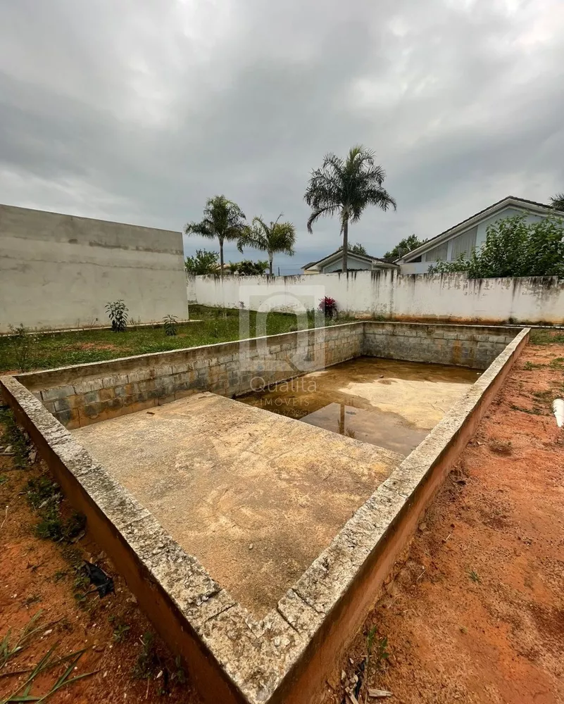 Casa de Condomínio à venda com 3 quartos, 400m² - Foto 3