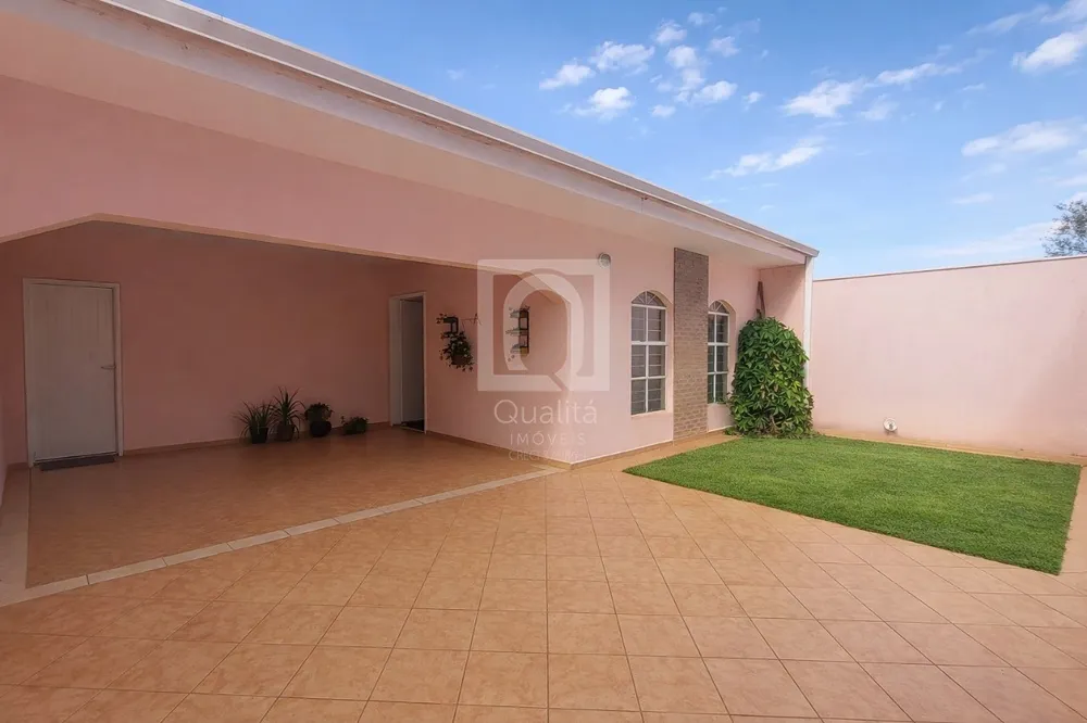 Casa, 4 quartos, 250 m² - Foto 1