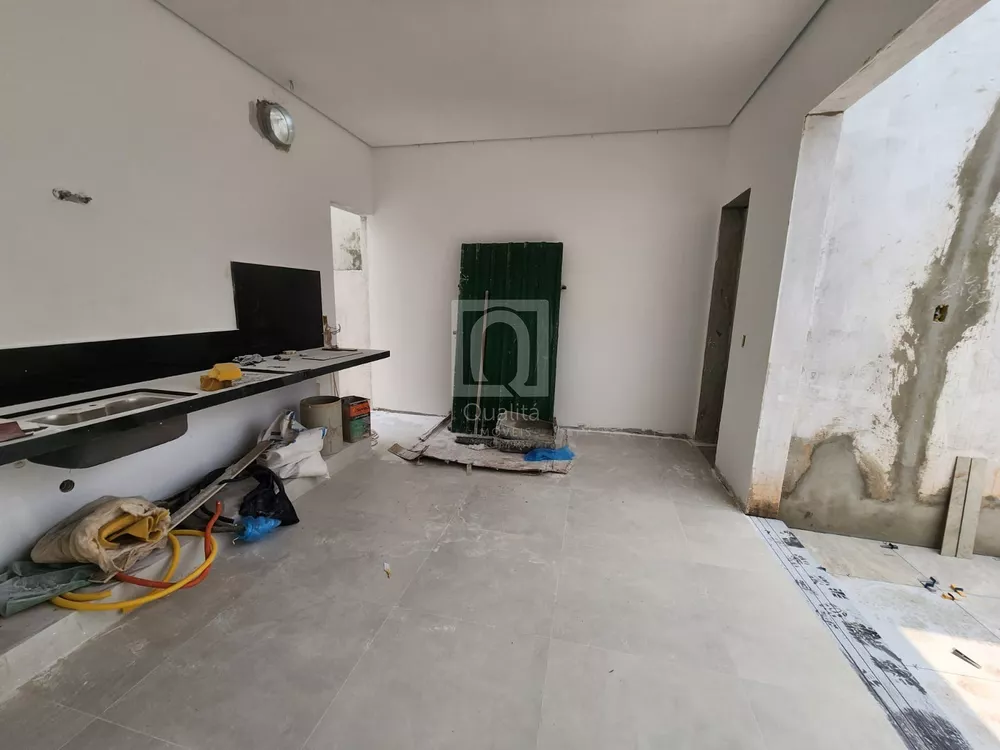 Casa de Condomínio à venda com 3 quartos, 300m² - Foto 4