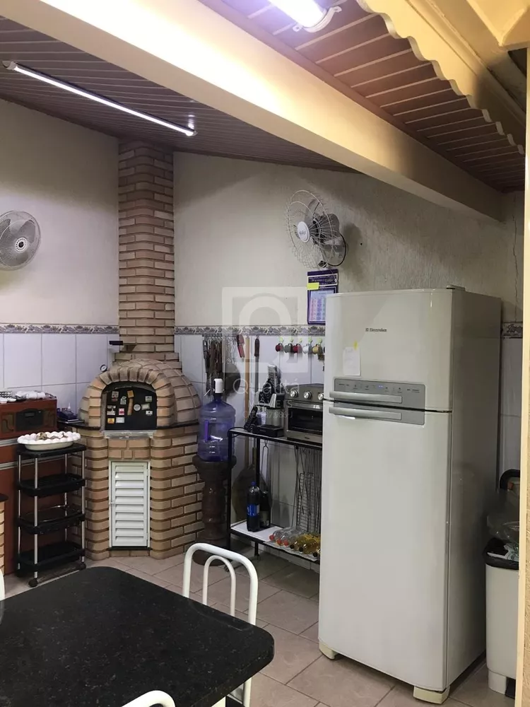 Casa de Condomínio à venda com 4 quartos, 200m² - Foto 17