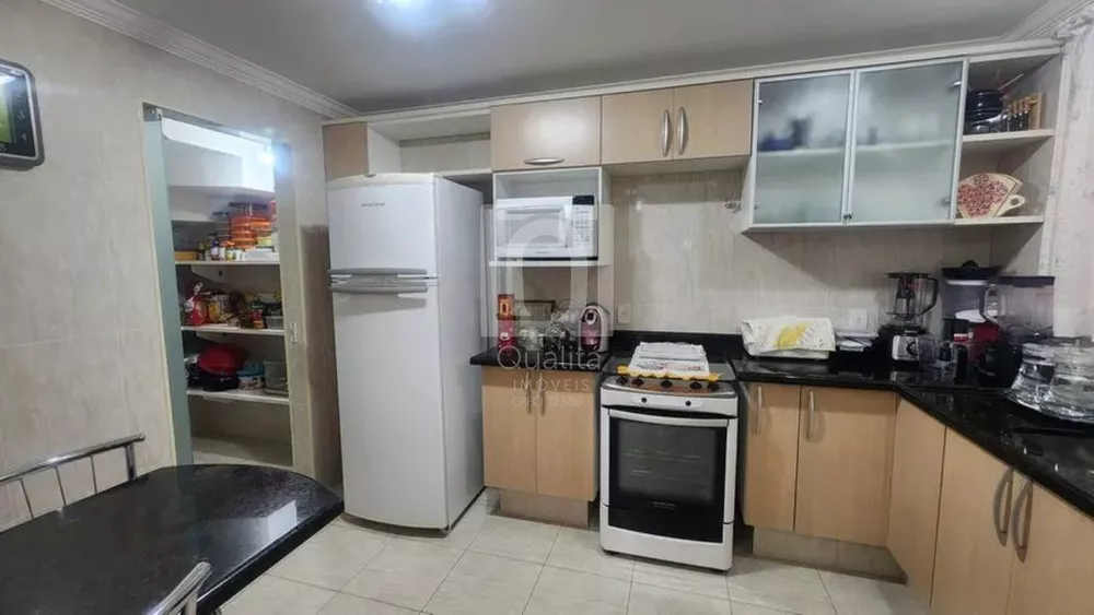 Casa de Condomínio à venda com 4 quartos, 200m² - Foto 10