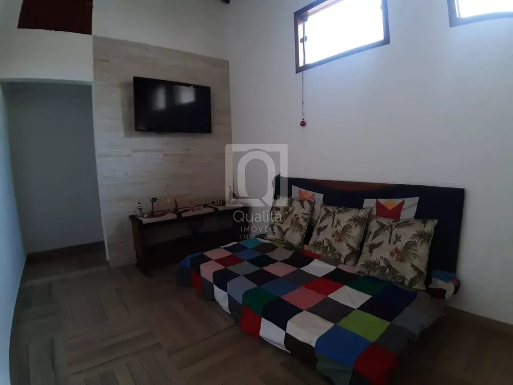 Casa à venda com 2 quartos, 250m² - Foto 3