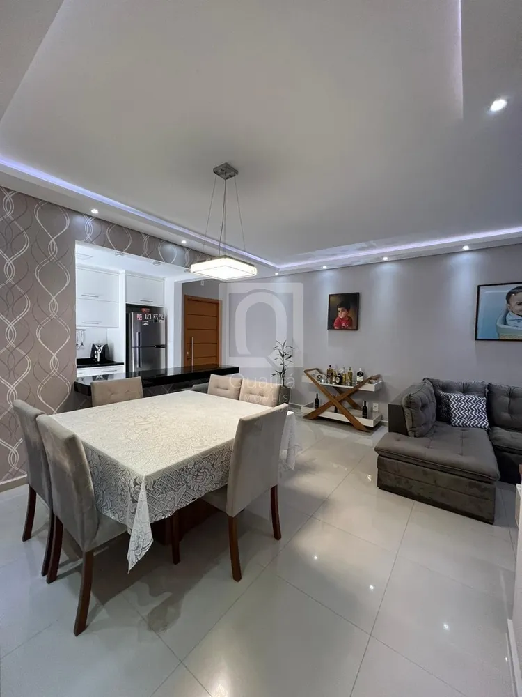 Apartamento, 3 quartos, 80 m² - Foto 1