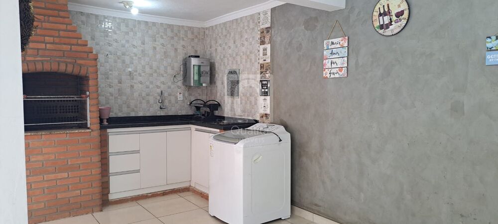 Casa à venda com 2 quartos, 250m² - Foto 13