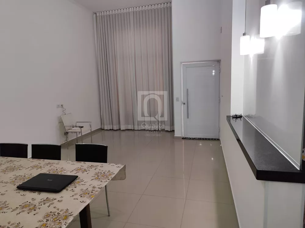 Casa de Condomínio à venda com 3 quartos, 143m² - Foto 1