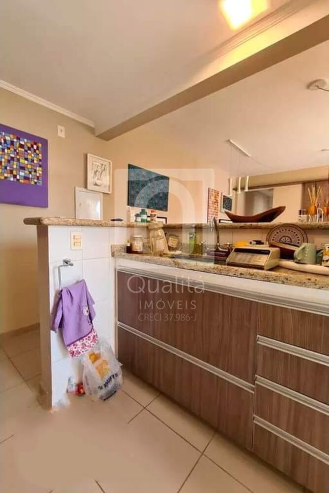 Apartamento à venda com 2 quartos, 67m² - Foto 4