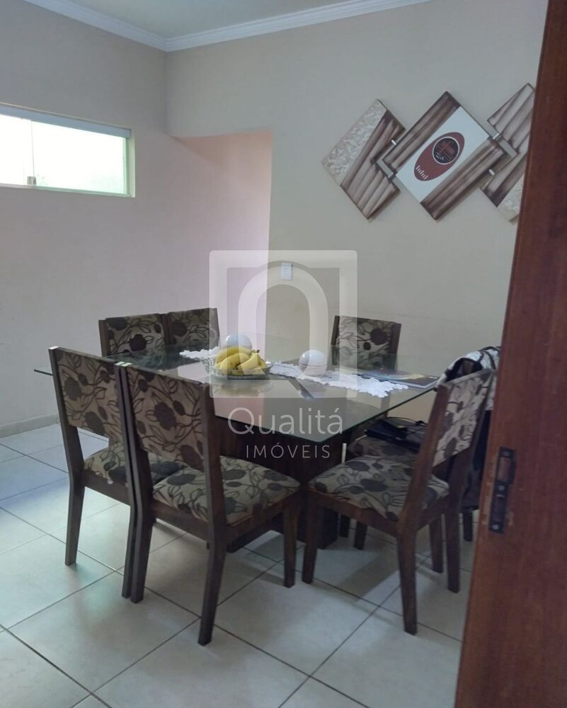 Casa, 3 quartos, 184 m² - Foto 2