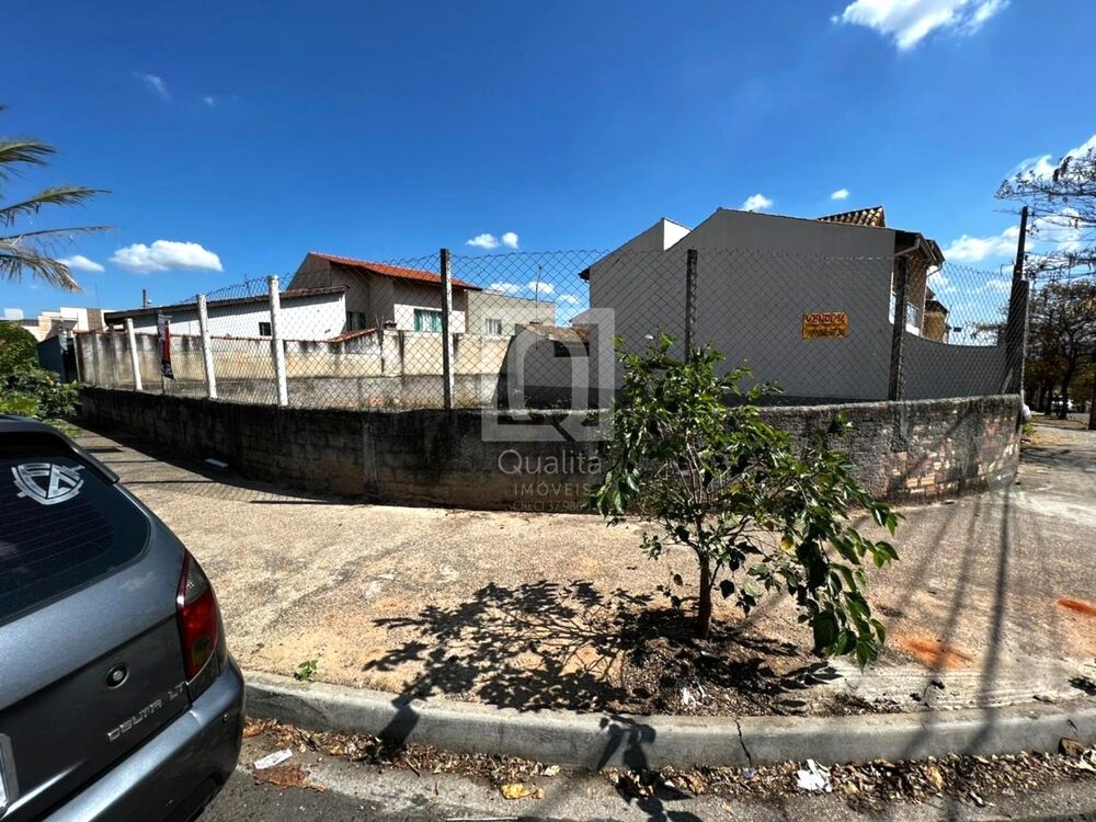 Terreno, 307 m² - Foto 2