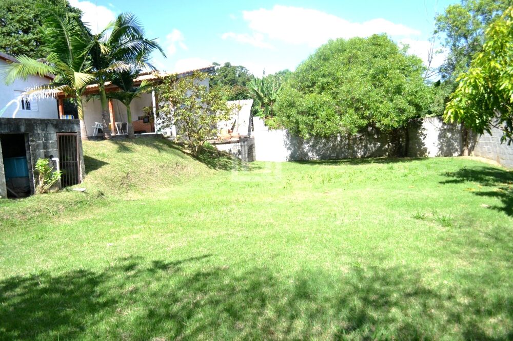 Chácara, 3 quartos, 1000 m² - Foto 1