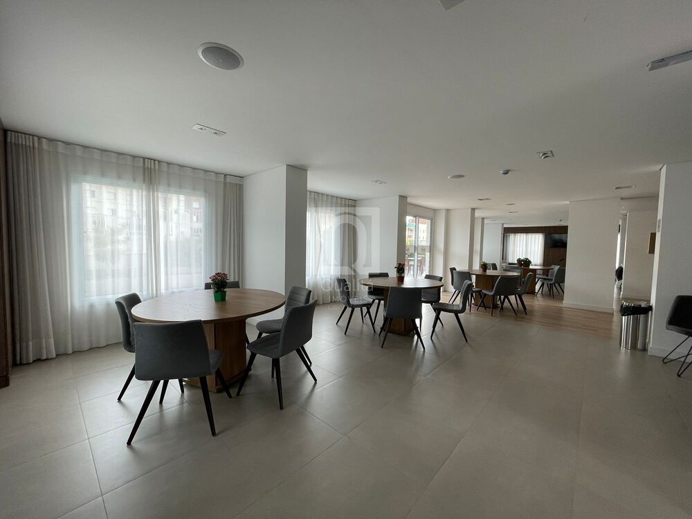 Apartamento à venda com 2 quartos, 72m² - Foto 29