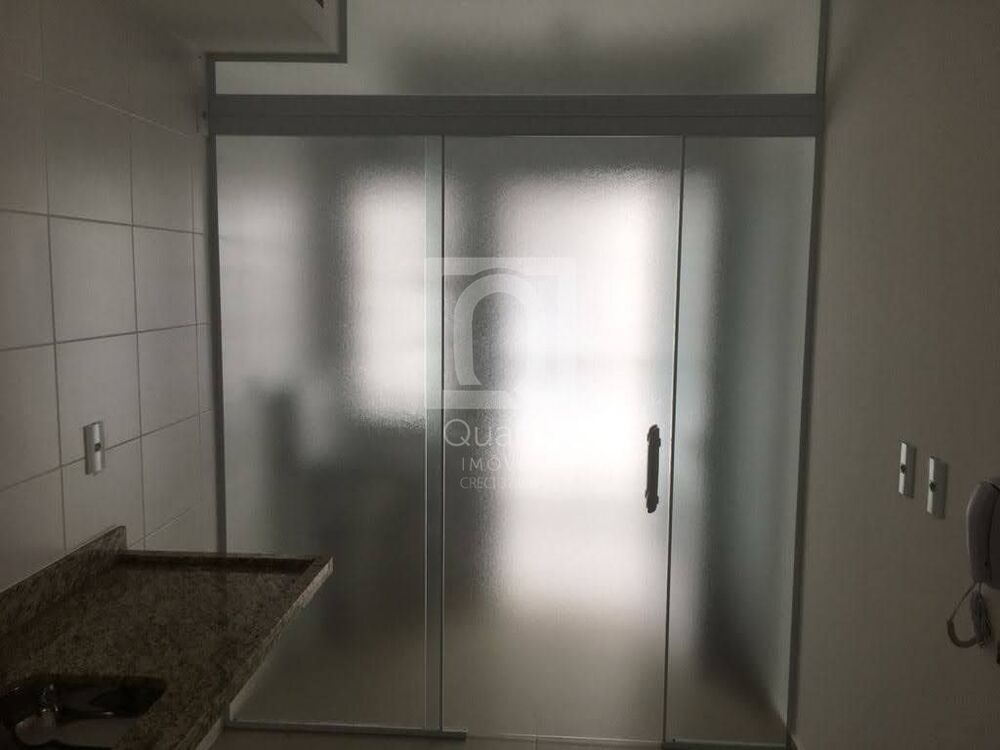 Apartamento à venda com 2 quartos, 72m² - Foto 8