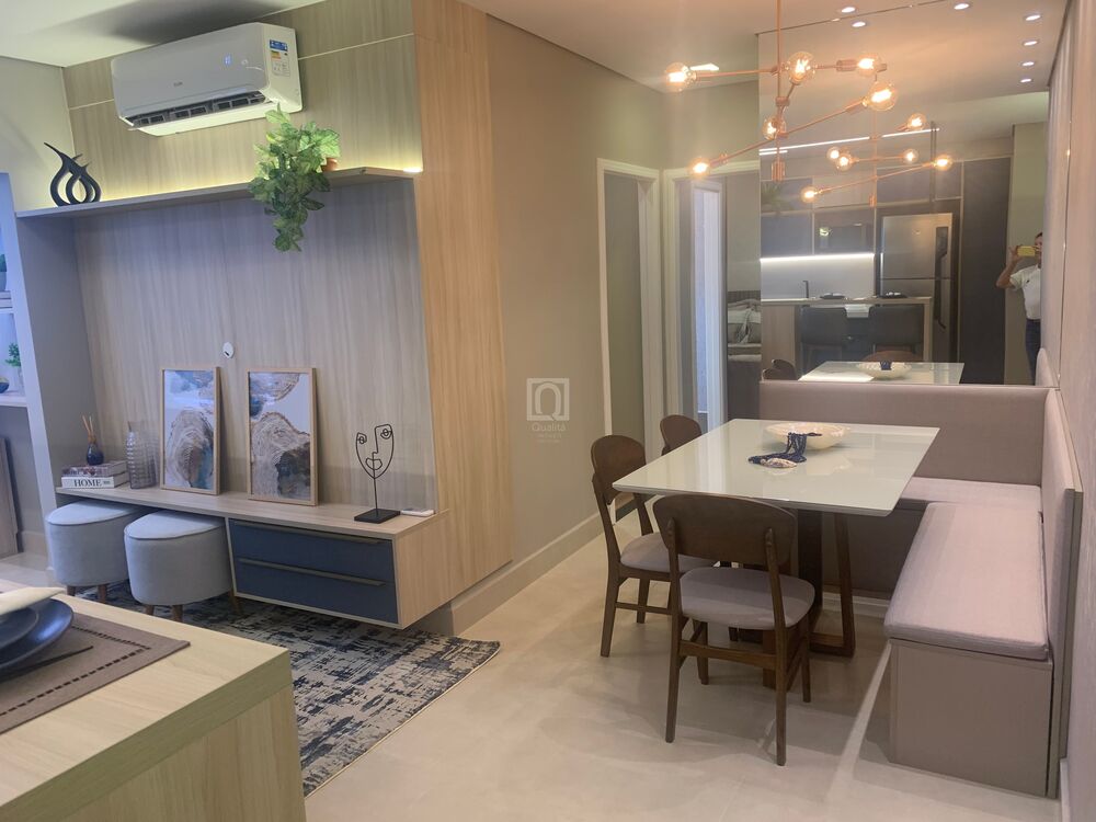 Apartamento à venda com 2 quartos, 58m² - Foto 3