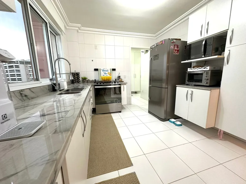 Apartamento, 3 quartos, 140 m² - Foto 3