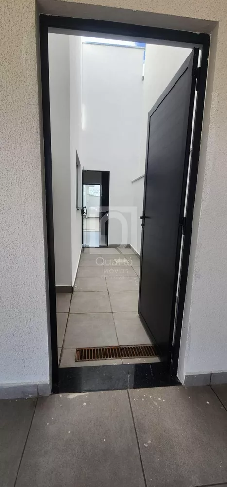 Casa de Condomínio à venda com 3 quartos, 220m² - Foto 4