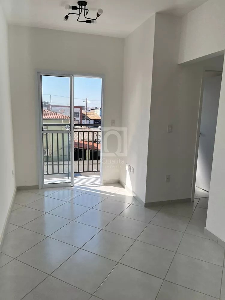 Apartamento à venda com 2 quartos, 45m² - Foto 1