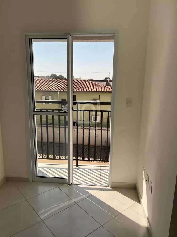 Apartamento à venda com 2 quartos, 45m² - Foto 3