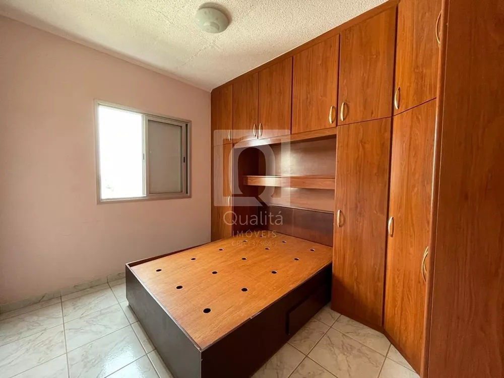 Apartamento à venda com 2 quartos, 70m² - Foto 8