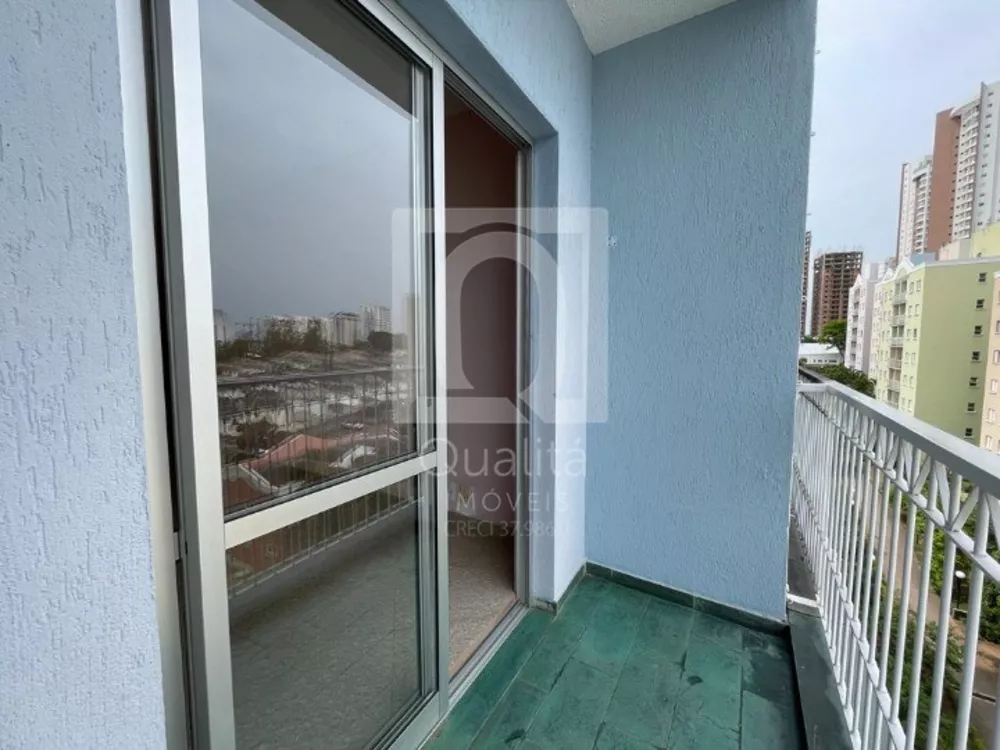 Apartamento à venda com 2 quartos, 70m² - Foto 3