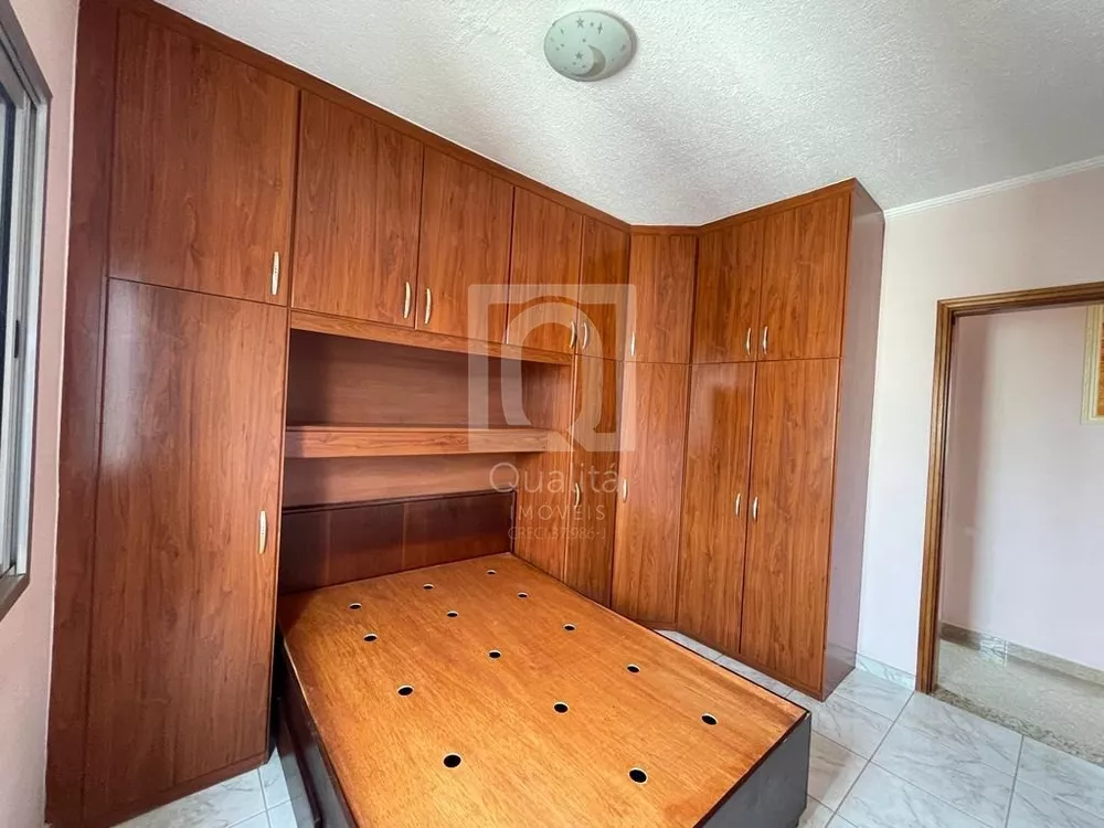 Apartamento à venda com 2 quartos, 70m² - Foto 9