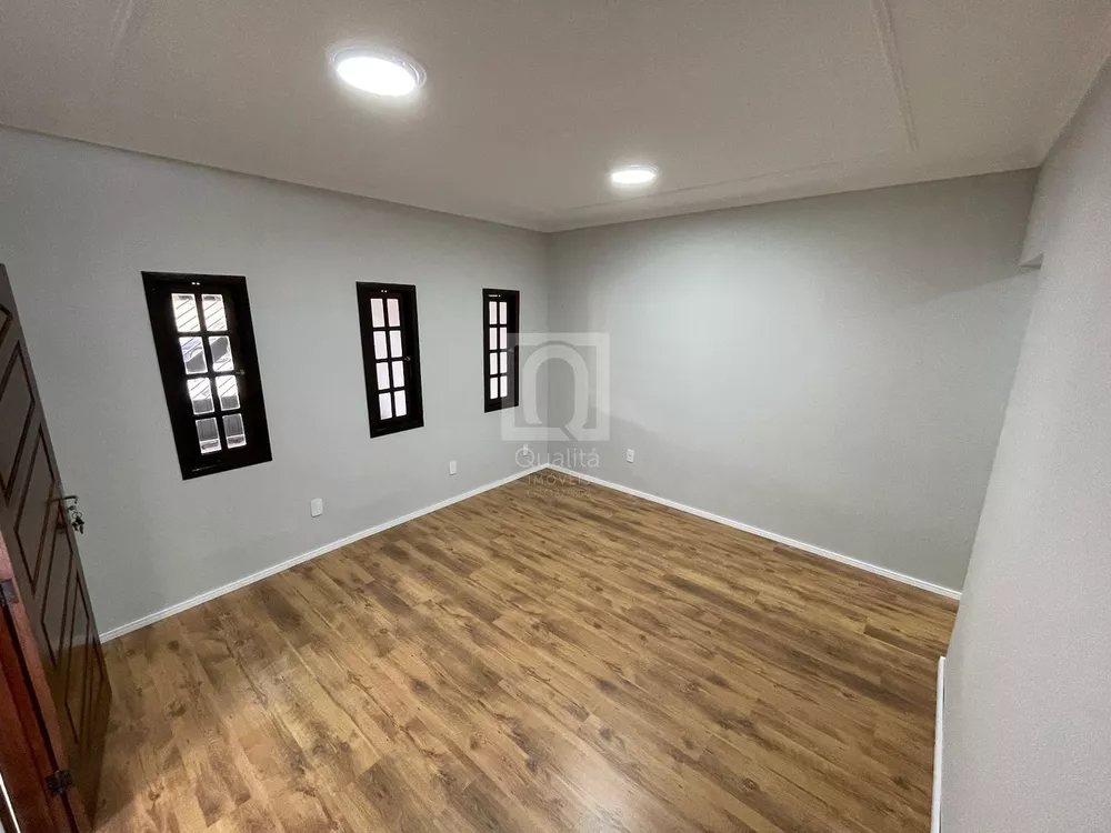 Casa à venda com 3 quartos, 128m² - Foto 8