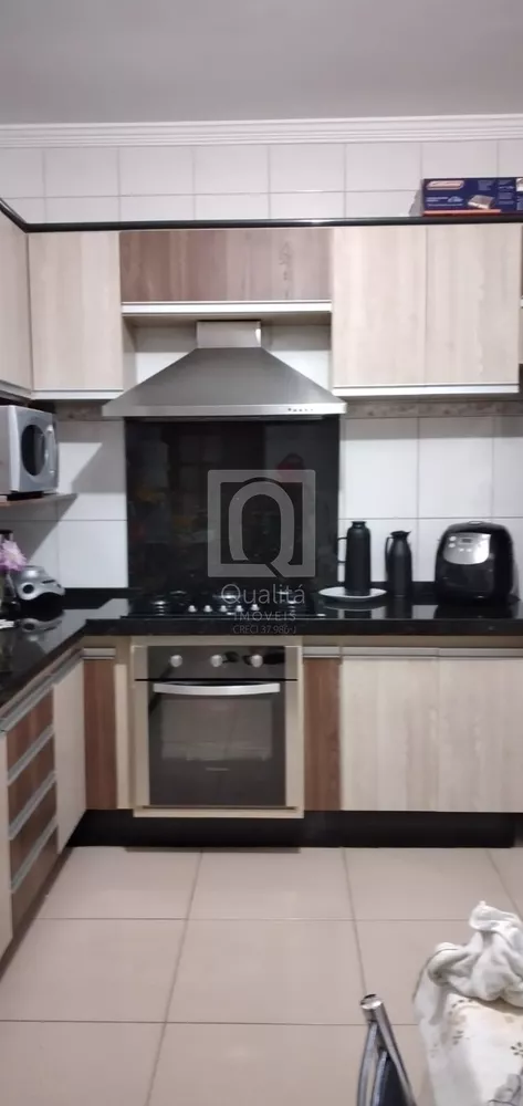 Sobrado à venda com 3 quartos, 171m² - Foto 2