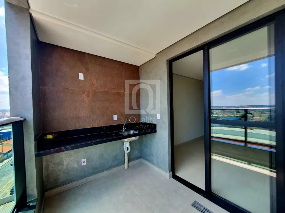 Apartamento à venda com 2 quartos, 70m² - Foto 7