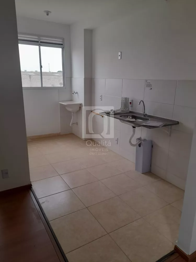 Apartamento à venda com 2 quartos, 47m² - Foto 3