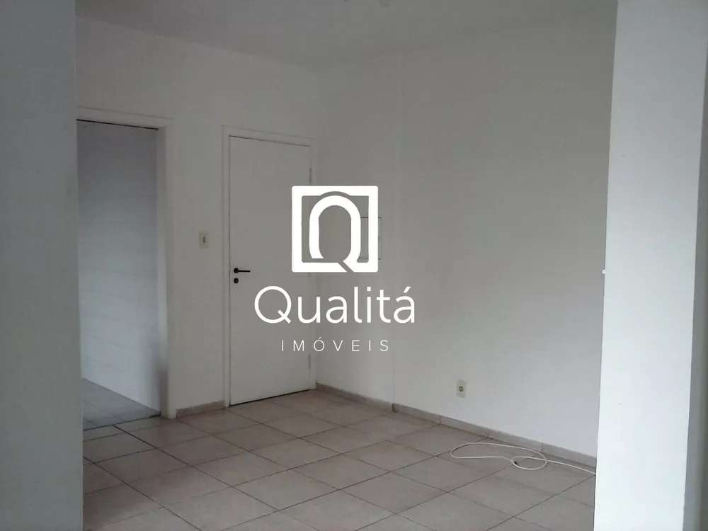 Apartamento à venda com 2 quartos, 55m² - Foto 2