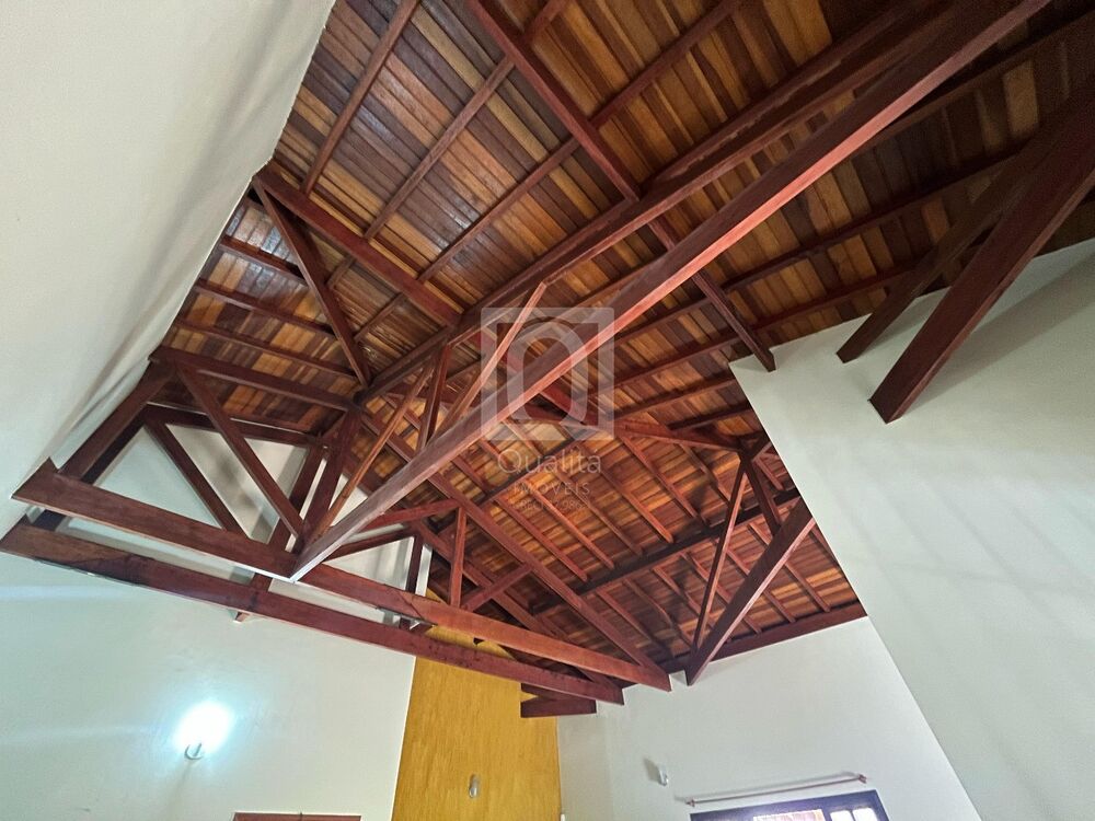 Chácara à venda com 3 quartos, 300m² - Foto 9