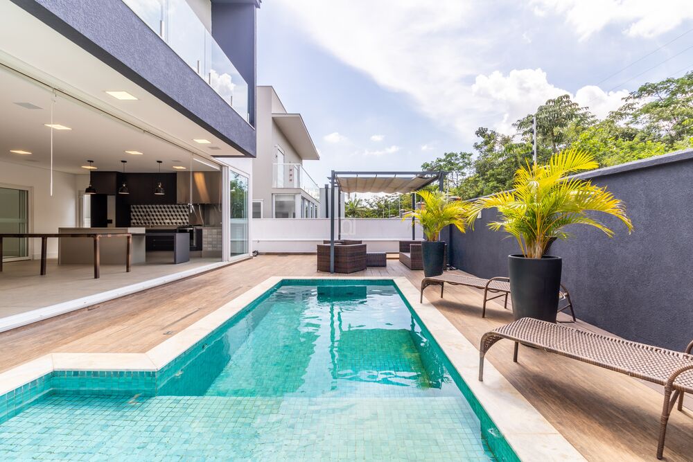 Casa de Condomínio à venda com 4 quartos, 412m² - Foto 1