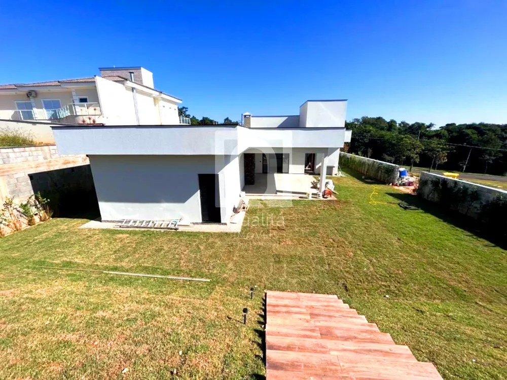 Casa de Condomínio à venda com 4 quartos, 1000m² - Foto 1