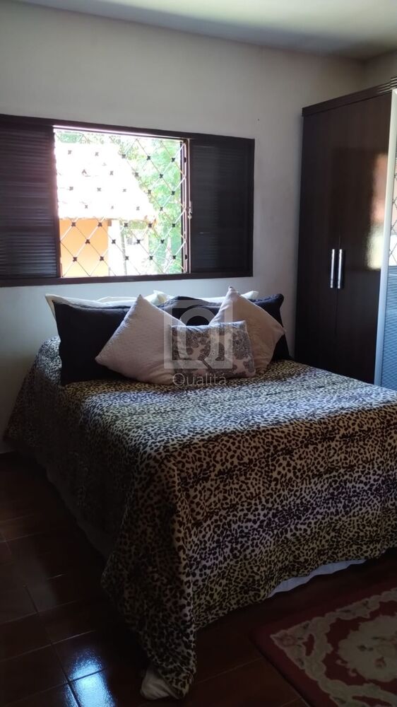 Chácara, 4 quartos, 2406 m² - Foto 6