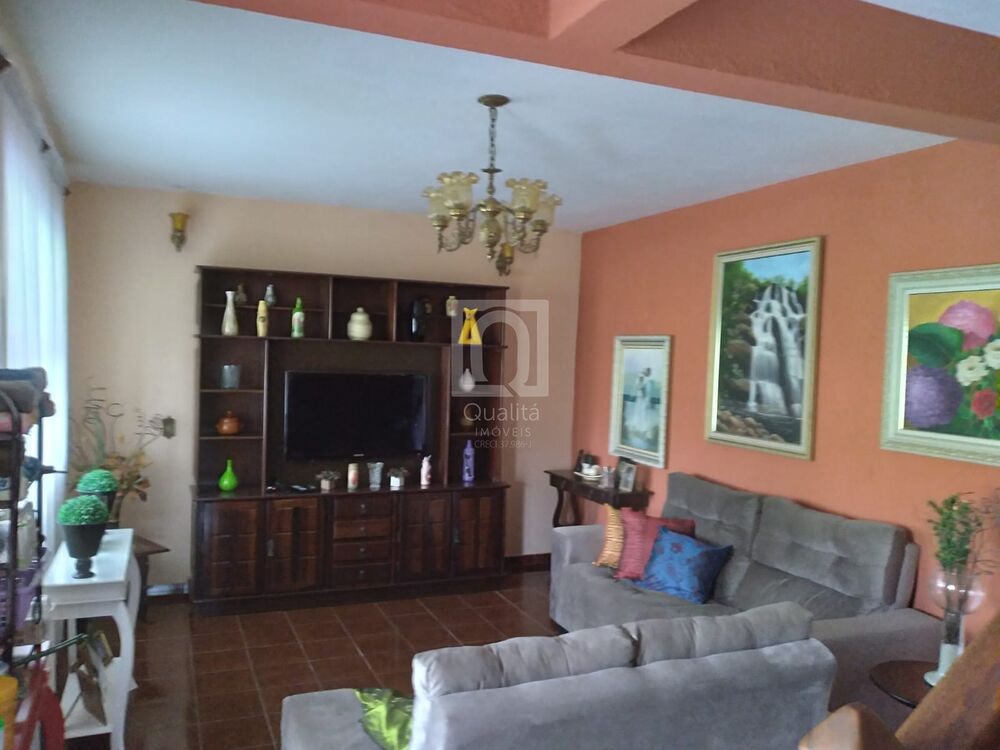 Chácara, 4 quartos, 2406 m² - Foto 2