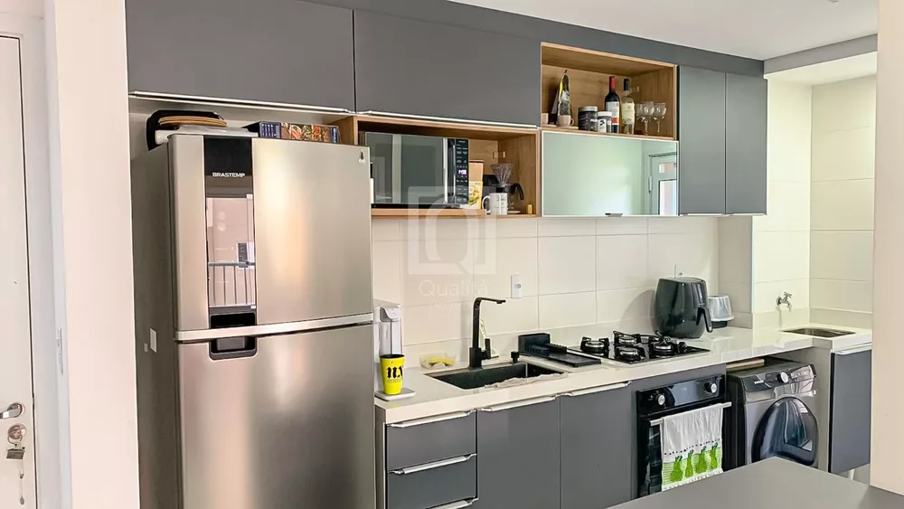 Apartamento à venda com 2 quartos, 62m² - Foto 1