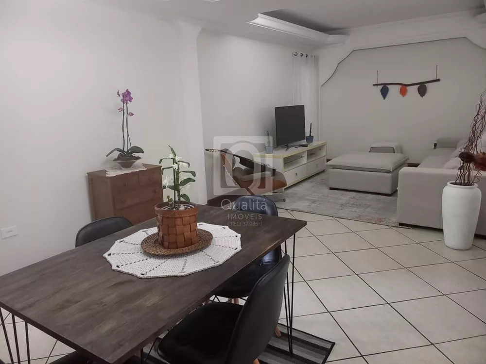 Sobrado à venda com 5 quartos, 237m² - Foto 3