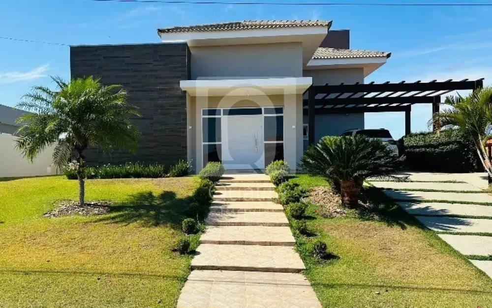 Casa de Condomínio à venda com 3 quartos, 280m² - Foto 2