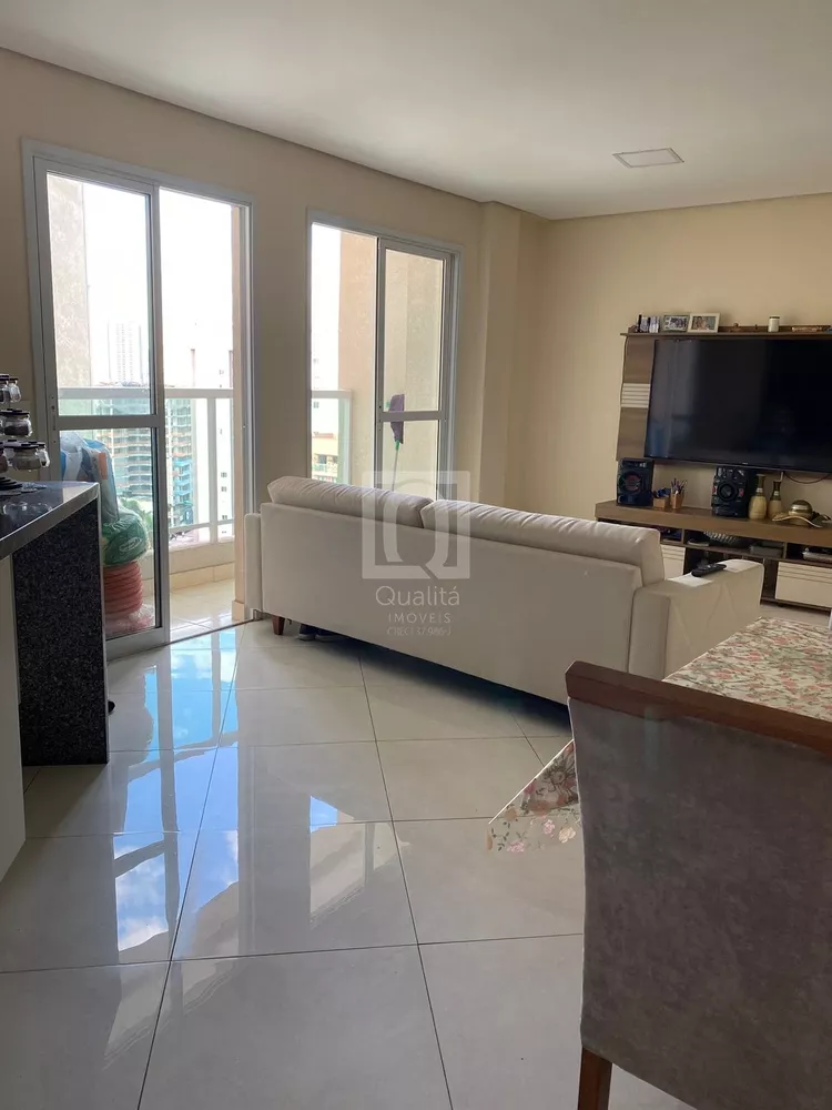 Apartamento à venda com 2 quartos, 75m² - Foto 4