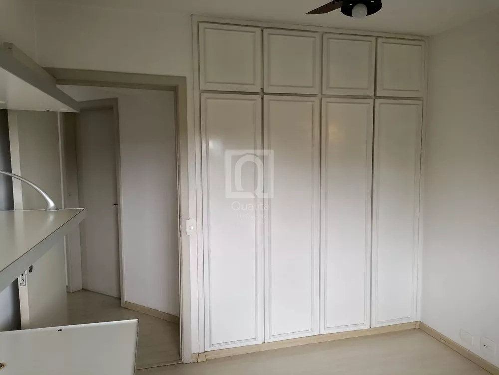 Apartamento à venda com 4 quartos, 196m² - Foto 14