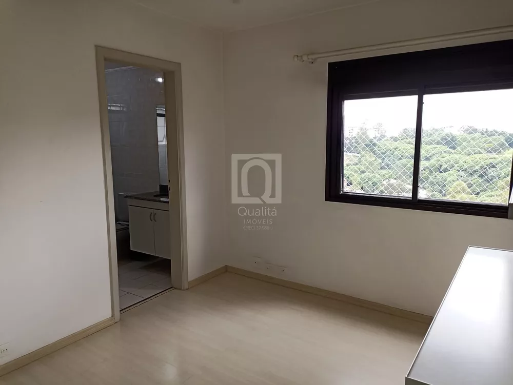 Apartamento à venda com 4 quartos, 196m² - Foto 12