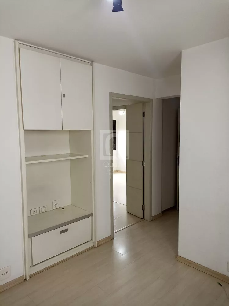 Apartamento à venda com 4 quartos, 196m² - Foto 16