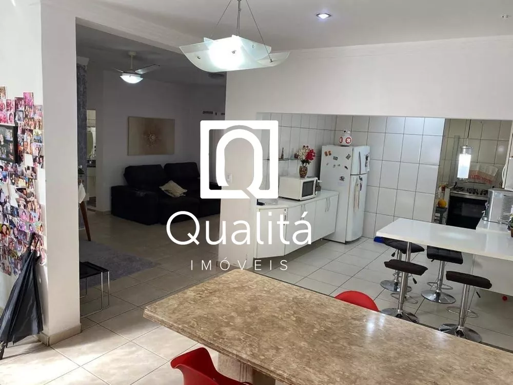 Sobrado à venda com 3 quartos, 267m² - Foto 3