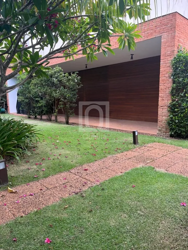 Casa de Condomínio à venda com 3 quartos, 1000m² - Foto 9