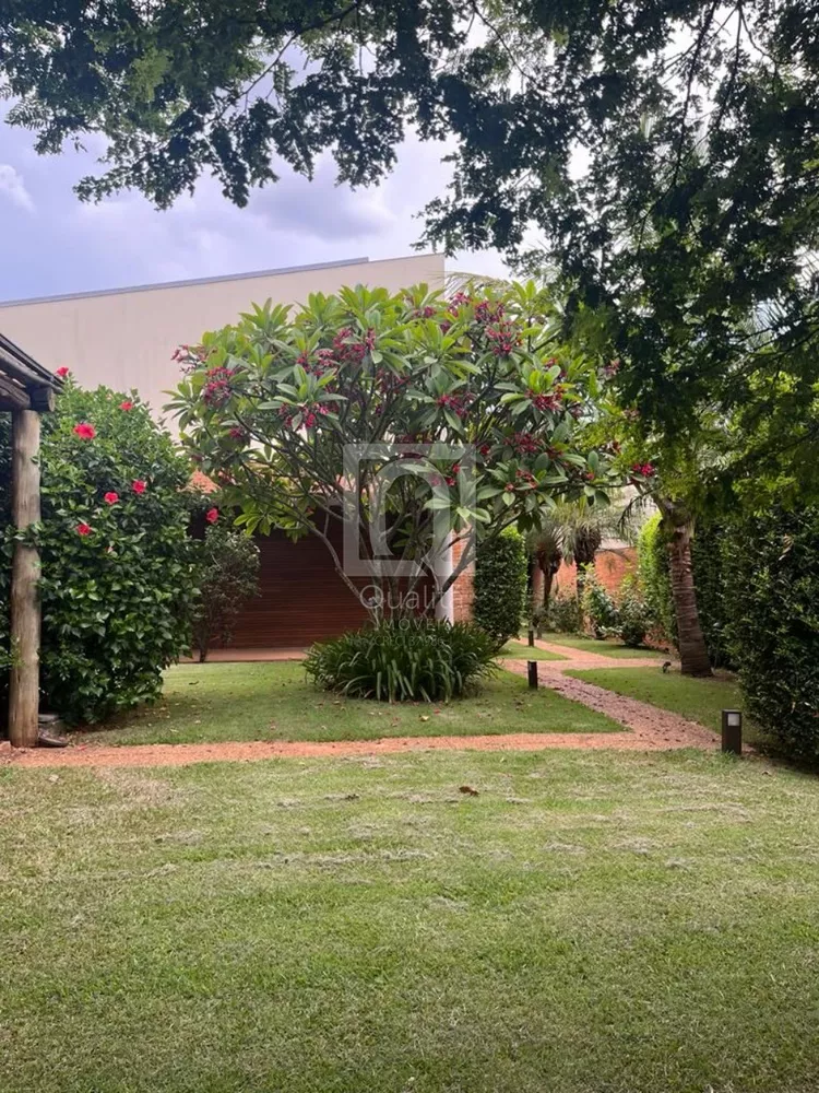 Casa de Condomínio à venda com 3 quartos, 1000m² - Foto 4