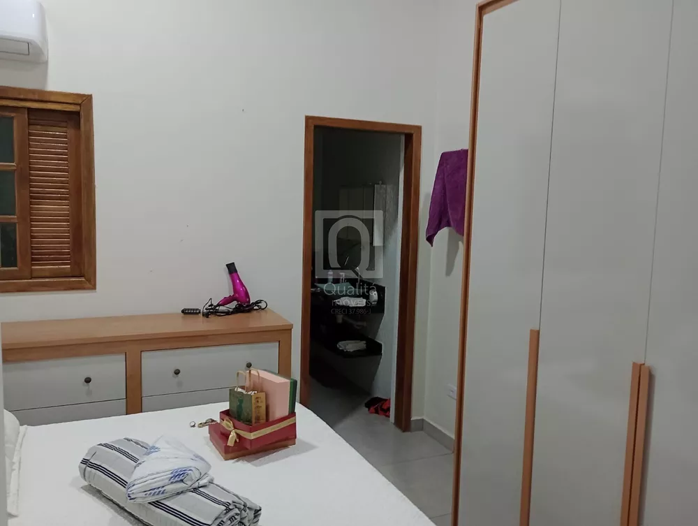 Casa à venda com 3 quartos, 300m² - Foto 9