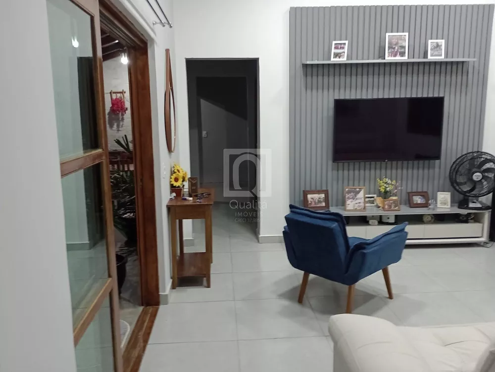 Casa à venda com 3 quartos, 300m² - Foto 3