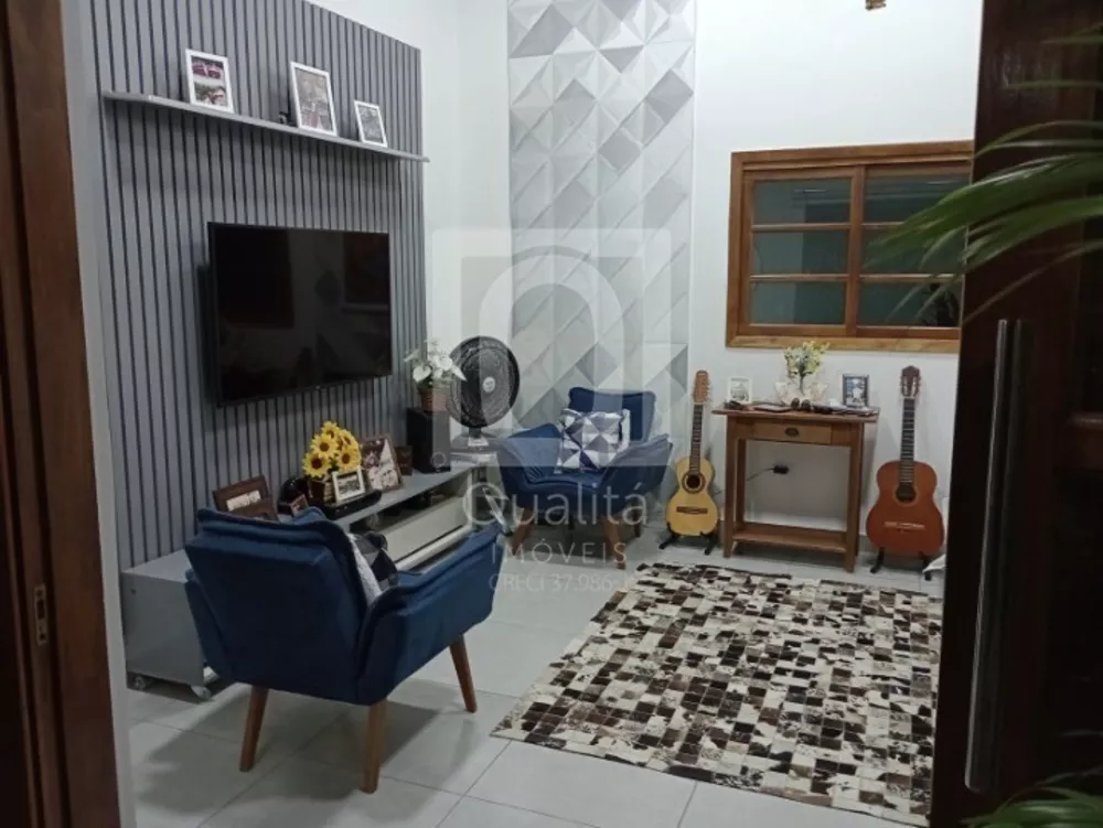 Casa à venda com 3 quartos, 300m² - Foto 4