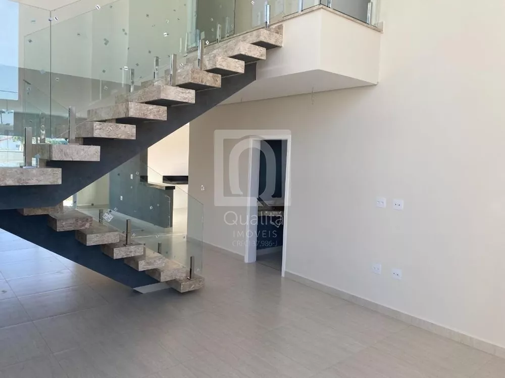 Casa de Condomínio à venda com 3 quartos, 215m² - Foto 5