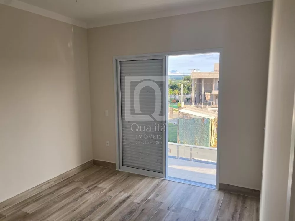 Casa de Condomínio à venda com 3 quartos, 215m² - Foto 12