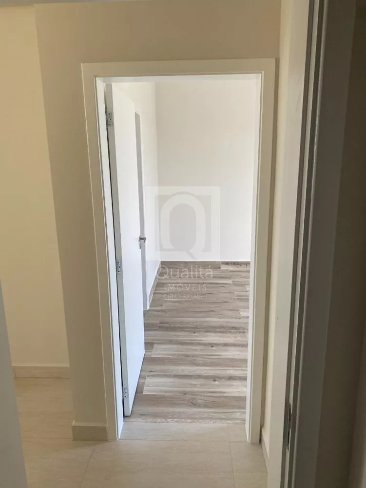 Casa de Condomínio à venda com 3 quartos, 215m² - Foto 11