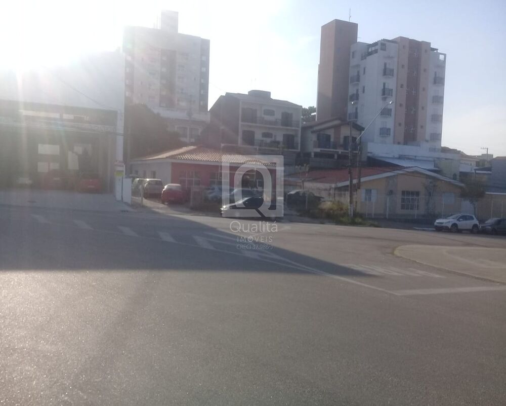 Loteamento e Condomínio - Foto 1